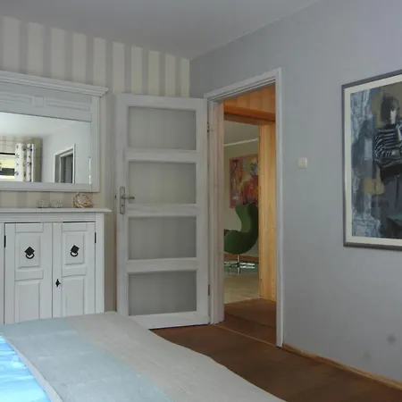 Kalmus Guest house